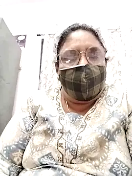 Pushpavathi 78 online show from 09-11-25, 04:18