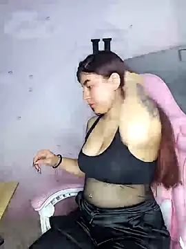 carolayrosse online show from 10-25-25, 03:14