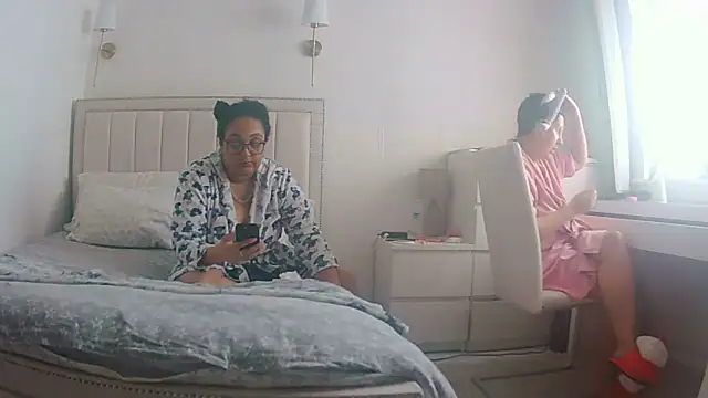 vanilla chocolate23 online show from 04-11-26, 11:58