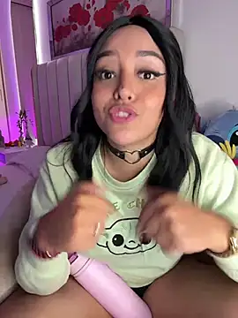 kenndall 21 online show from 12-18-24, 09:36