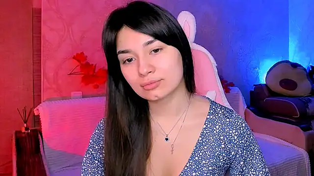 Snapshot of Swee_Alicee chatting on 01-31-25, 09:59 Swee Alicee online show from 01-31-25, 09:59