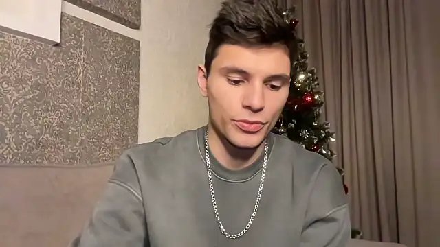 denlover1 online show from 12-13-24, 02:05