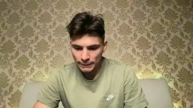 denlover1 online show from 02-17-25, 03:53