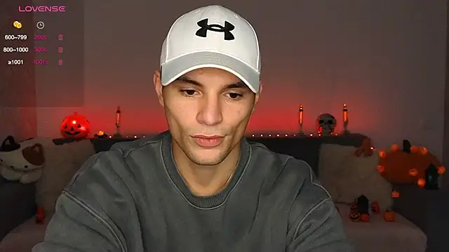 denlover1 online show from 10-17-25, 06:38