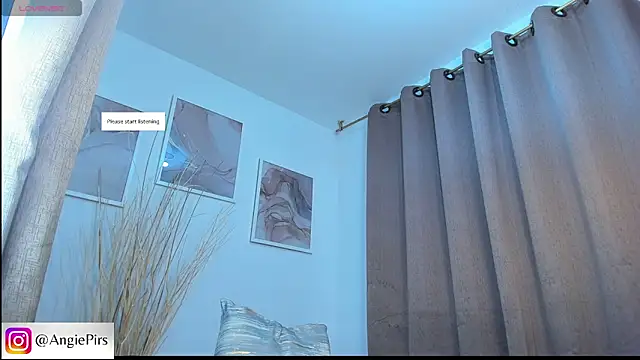 Snapshot of Angie_Pirss chatting on 12-05-24, 09:06 Angie Pirss online show from 12-05-24, 09:06