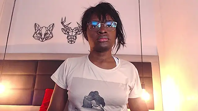 candy lovee69 online show from 11-18-25, 09:08