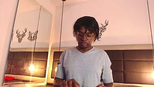 candy lovee69 online show from 11-25-25, 09:59