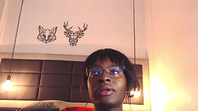 candy lovee69 online show from 02-13-26, 08:05