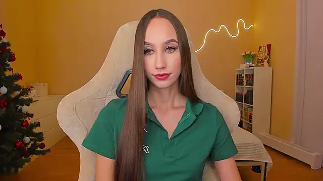 Snapshot of your_emily_ chatting on 01-22-25, 08:17 your emily online show from 01-22-25, 08:17