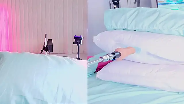 Kinky Mindy  online show from 09-24-25, 07:50