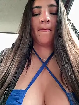 AhriCutte online show from 02-15-25, 06:23