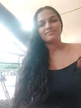 girl milk1 online show from 02-04-25, 10:34