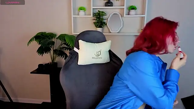 Miss you kiss online show from 04-27-26, 09:18