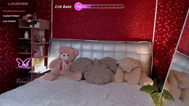 AuroraAksnesss online show from 04-15-26, 07:04