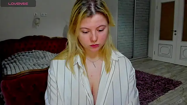 LillyDepp online show from 12-01-25, 03:39
