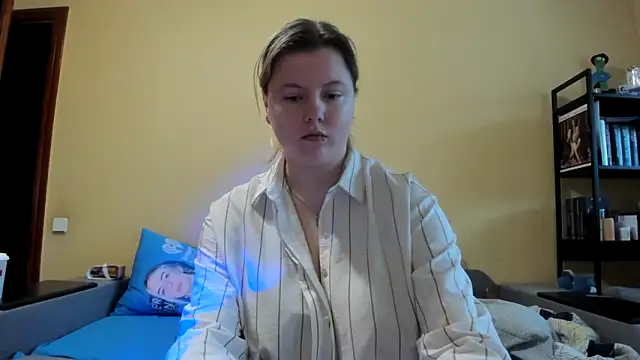 Snapshot of LillyDepp chatting on 02-06-26, 01:14 LillyDepp online show from 02-06-26, 01:14