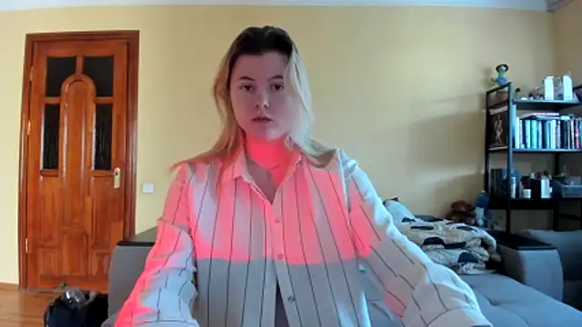 Snapshot of LillyDepp chatting on 02-20-26, 01:22 LillyDepp online show from 02-20-26, 01:22