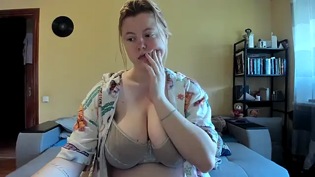 LillyDepp online show from 04-30-26, 01:50