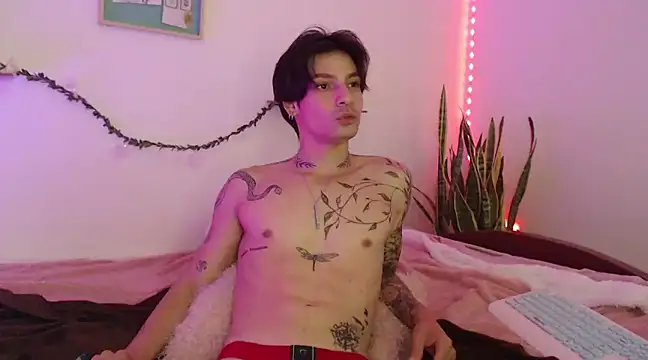 Apolo Hidalgo01 online show from 12-22-24, 03:00