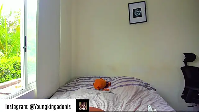 AdonisKnight online show from 09-24-25, 07:06