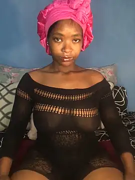 NunuBerry16 online show from 12-17-24, 04:34