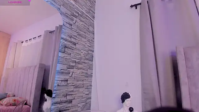 AmberGray  online show from 12-26-24, 06:30