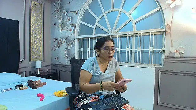 mature bigass   online show from 01-15-26, 12:10