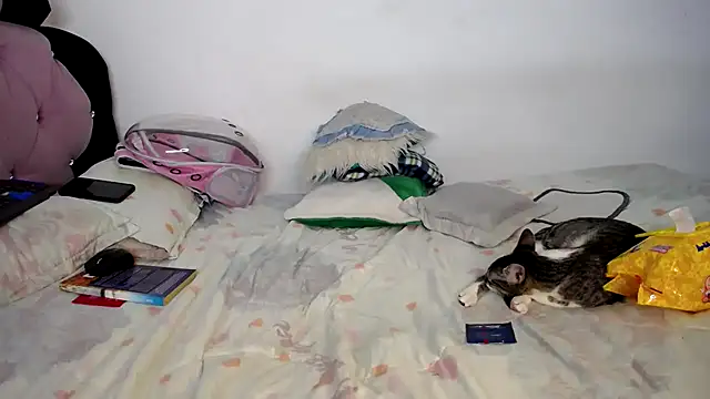 Pussycat 9999 online show from 02-08-25, 06:44