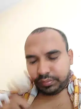 Snapshot of Hotrayyy chatting on 12-26-24, 05:04 Hotrayyy online show from 12-26-24, 05:04