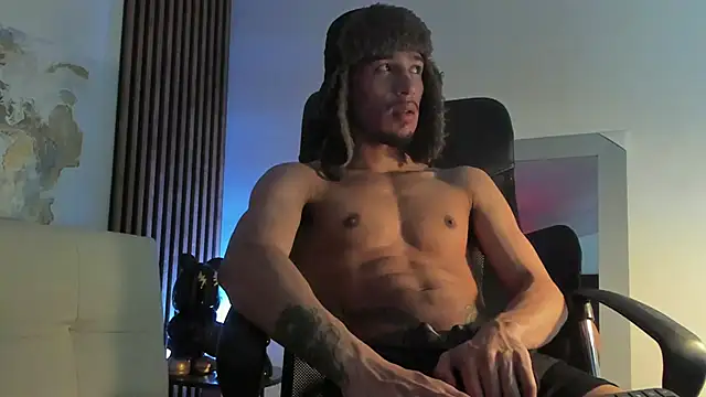 Snapshot of rafael_stone chatting on 03-19-25, 01:54 rafael stone online show from 03-19-25, 01:54