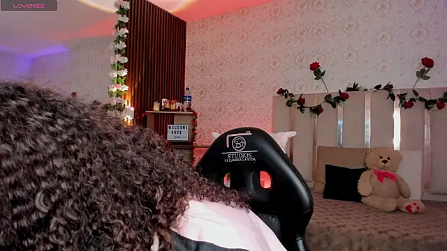 Daphnne tay online show from 03-13-26, 04:08