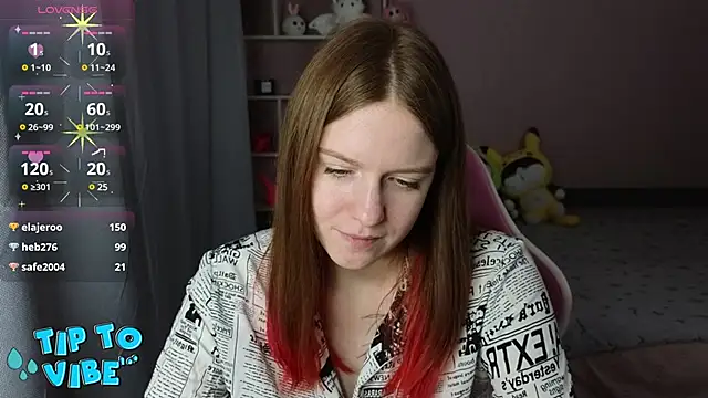 Snapshot of CassieJuice69 chatting on 12-10-24, 12:28 CassieJuice69 online show from 12-10-24, 12:28