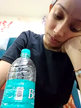 Aleena Rai online show from 03-09-25, 05:49