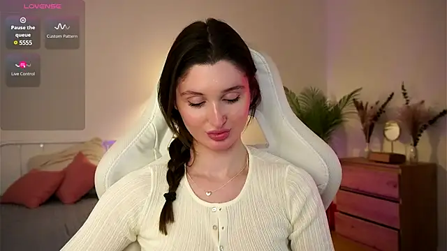 tender babyy online show from 03-19-25, 01:51