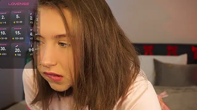 LinaSiren online show from 12-23-24, 06:22