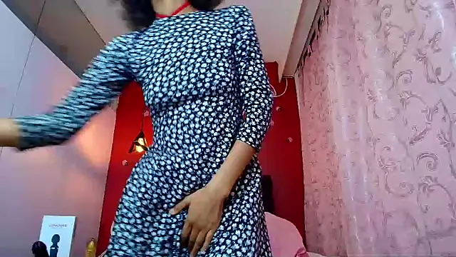 Zia Green online show from 02-22-25, 06:41