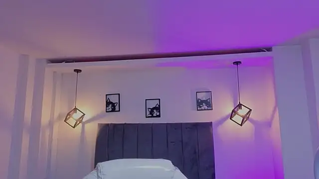 Amy Kiitty  online show from 07-04-26, 02:01