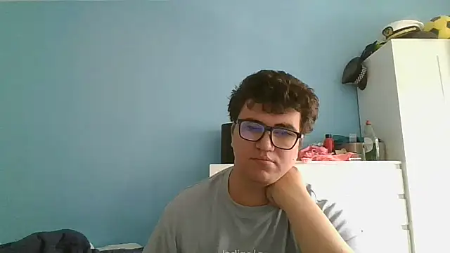Snapshot of sorolla12 chatting on 05-12-26, 01:19 sorolla12 online show from 05-12-26, 01:19