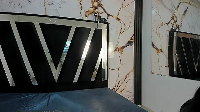 KarinaSimonz online show from 10-17-25, 07:38