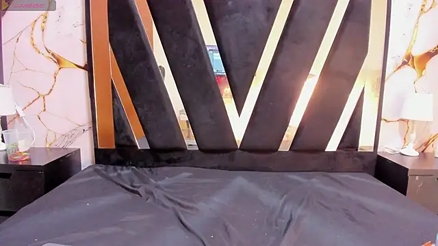 KarinaSimonz online show from 01-11-26, 07:41