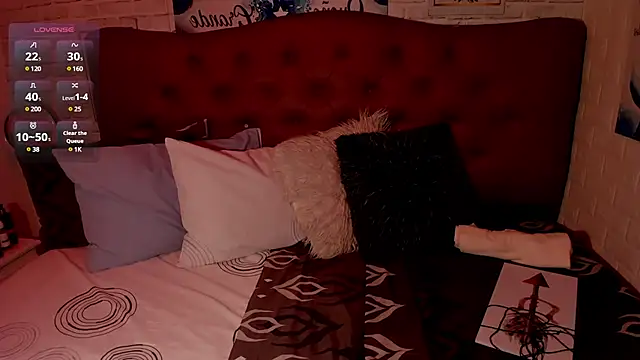 Snapshot of _Chartlotte chatting on 12-19-24, 07:29 Chartlotte online show from 12-19-24, 07:29