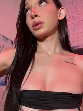 Snapshot of _Chartlotte chatting on 03-15-25, 11:17 Chartlotte online show from 03-15-25, 11:17