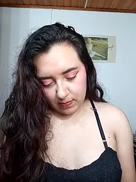 Emi chik online show from 09-25-25, 11:14