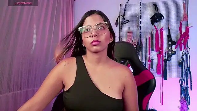 Megaan Greey online show from 09-13-25, 09:36