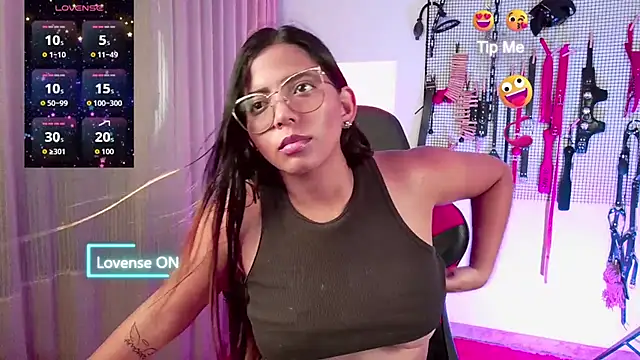 Megaan Greey online show from 09-18-25, 07:38