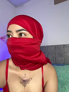 Sweet hot mia online show from 05-07-26, 02:11