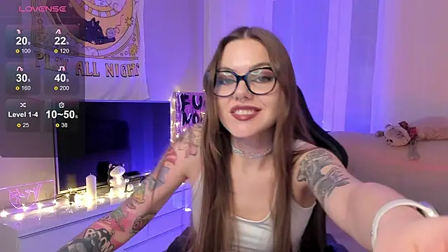 Marta May  online show from 01-26-25, 08:13