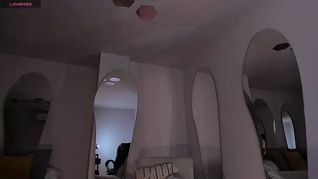 KatieNolan 1 online show from 03-19-26, 06:56