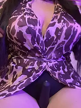 Cameelia online show from 12-21-25, 10:50