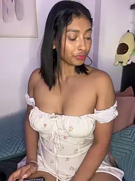 Isabella fasilier online show from 01-22-25, 08:51